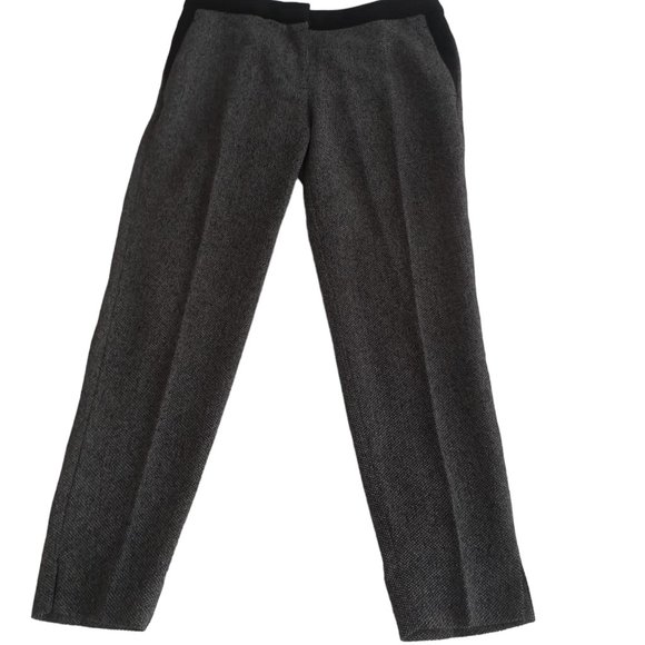 H&M Pants - H&M Tweed Ankle Pants with black trim Size 6